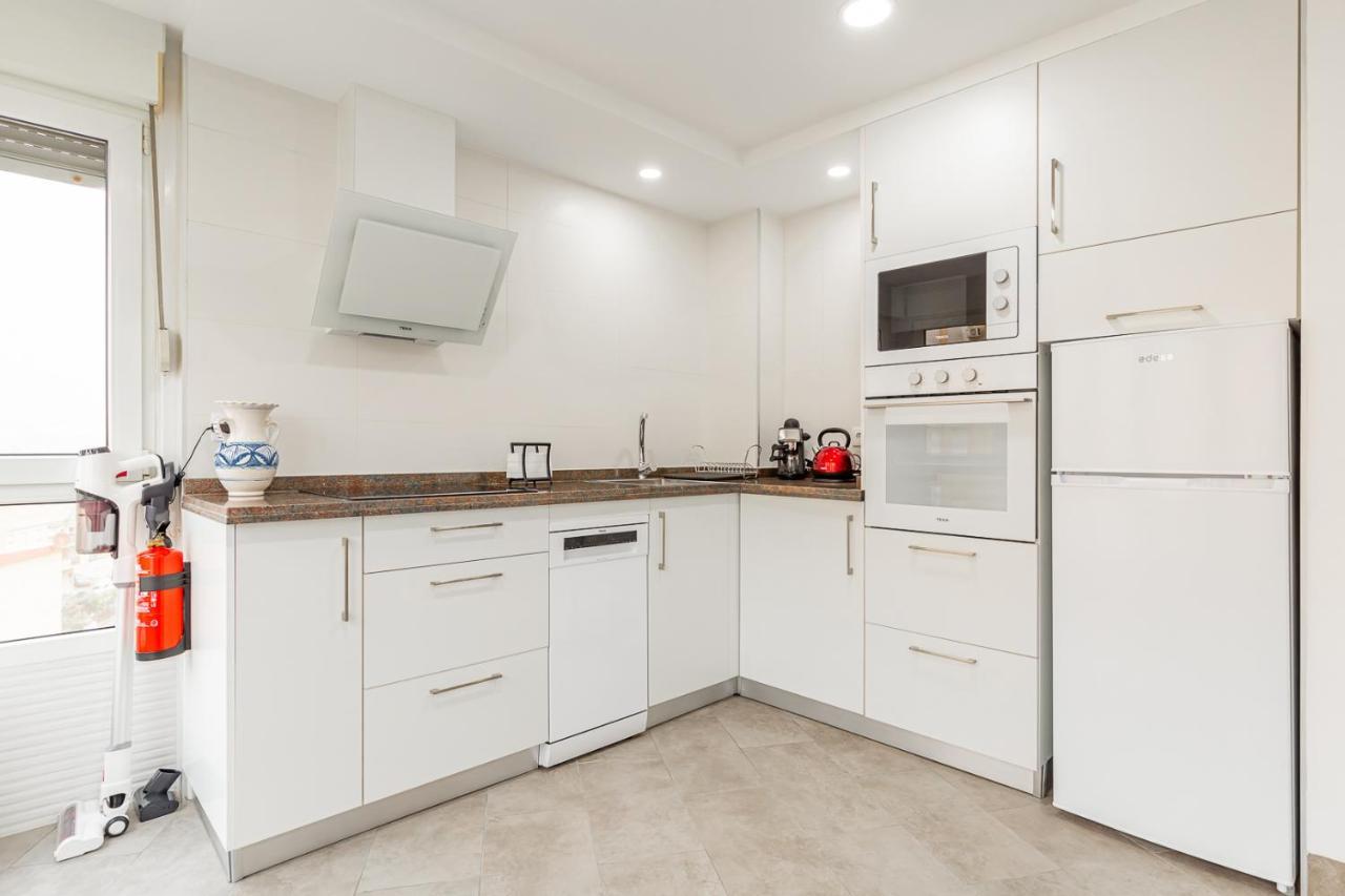 Modern Apartment Steps From The Beach Torrox Εξωτερικό φωτογραφία