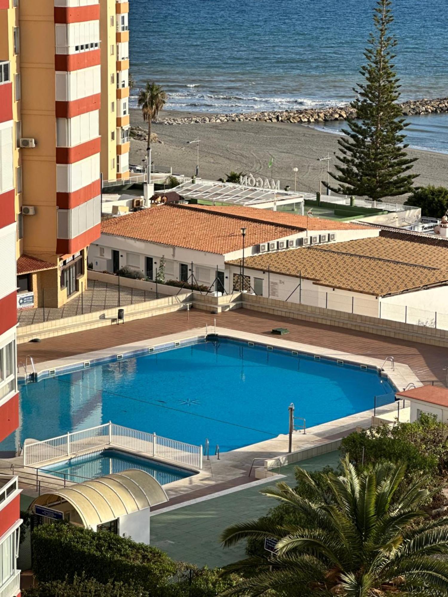Modern Apartment Steps From The Beach Torrox Εξωτερικό φωτογραφία